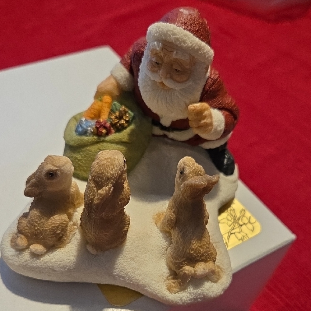 Santa with Adorable Bunnies Holiday Decor Ceramic Figurine EUC - Picture 1 of 3